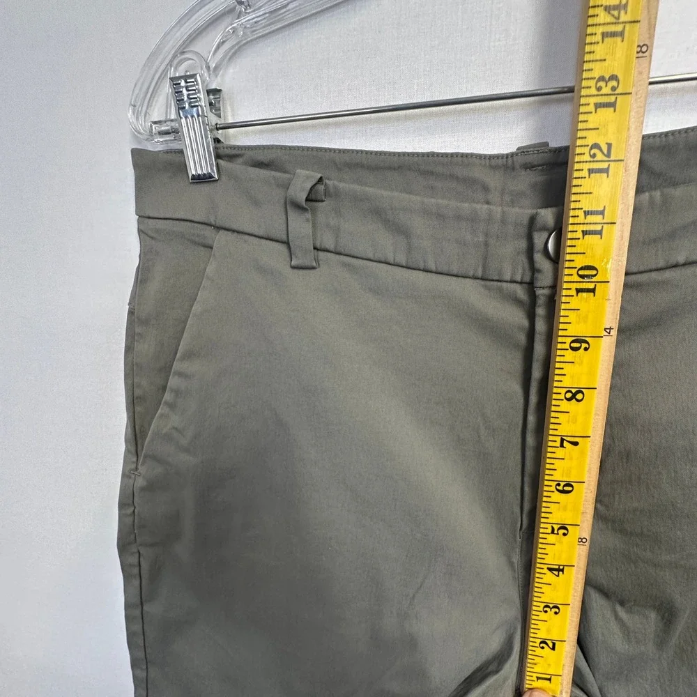 Lululemon Commission Shorts Army Green Men's Size 33